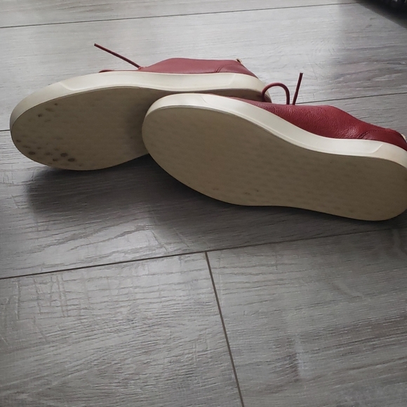 ECCO - Picture 5 of 7